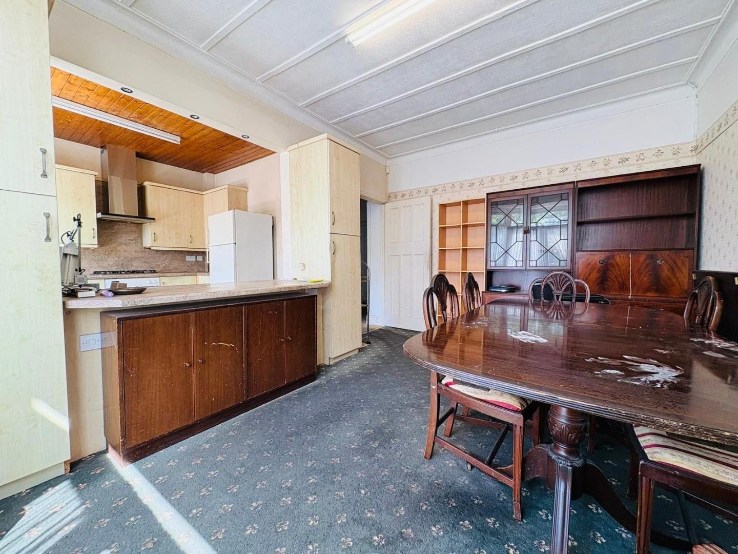 Hale Lane, Mill Hill, NW7, London